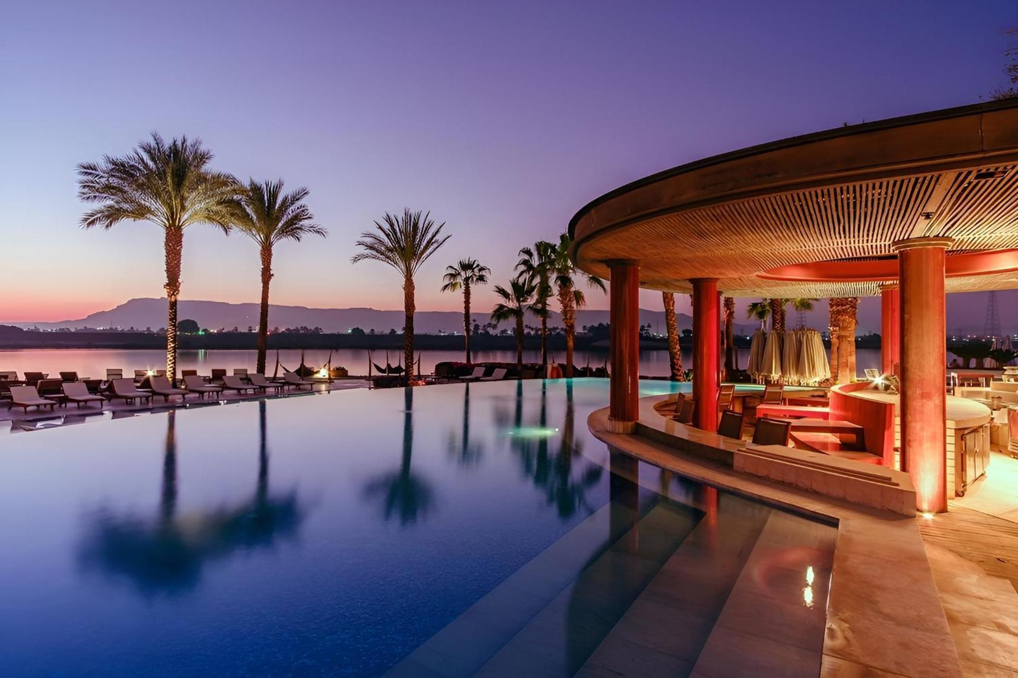 Hilton Luxor Resort & Spa Экстерьер фото The Shore at Four Seasons Resort Scottsdale